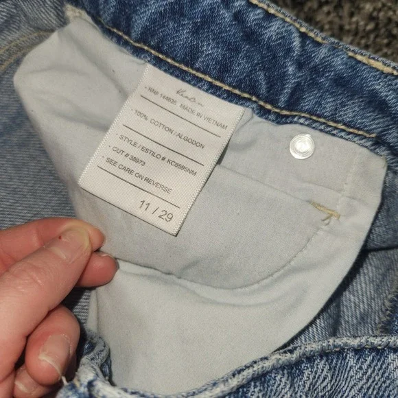 Kancan Hi Rise Jean Shorts Destressed Sz 11/29,Relaxed 100% Cotton 3.5" Inseam - Picture 4 of 7